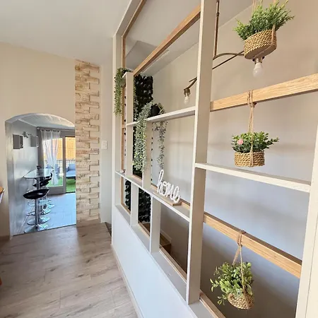 Maison Climatisee Confort Au Pied De
